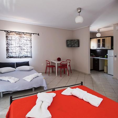 Alexandros Apartment Lefkada City Bagian luar foto