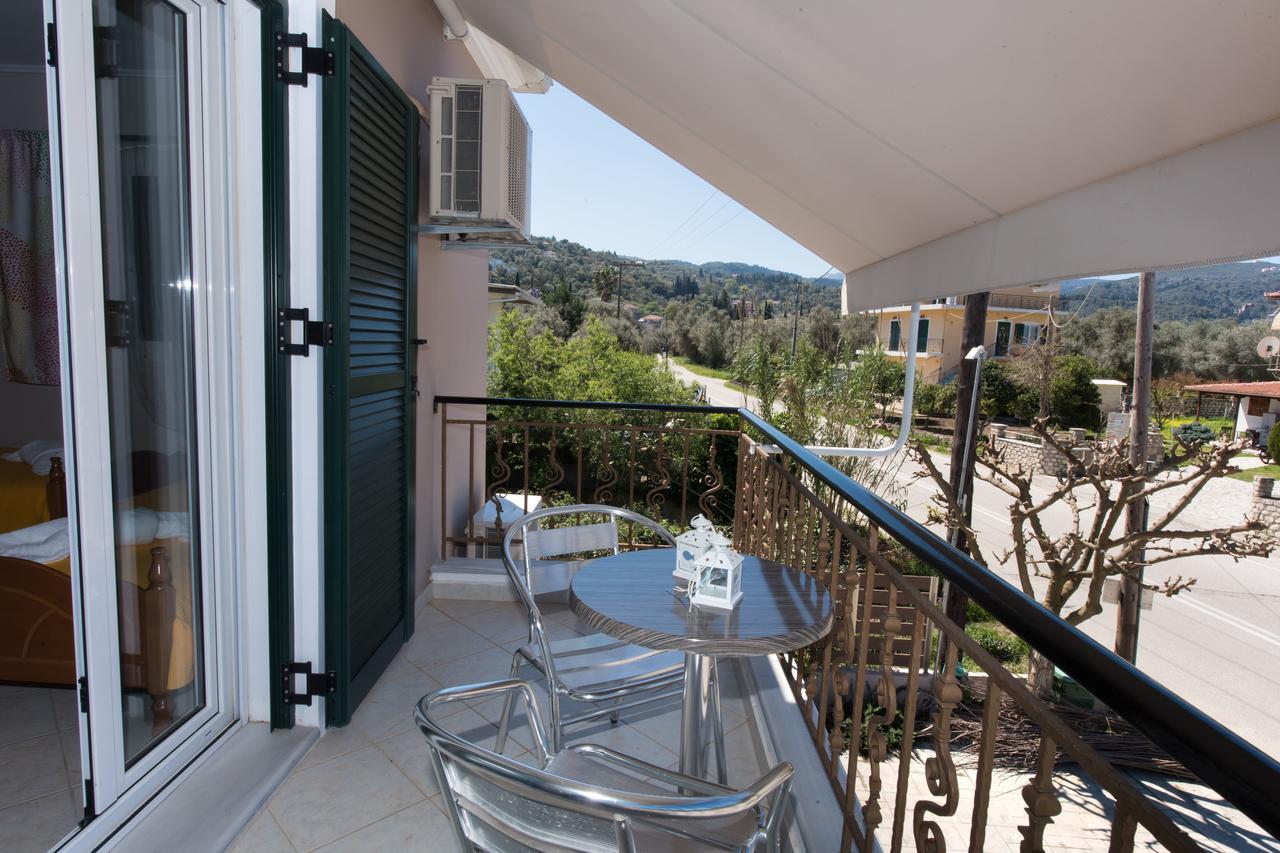 Alexandros Apartment Lefkada City Bagian luar foto