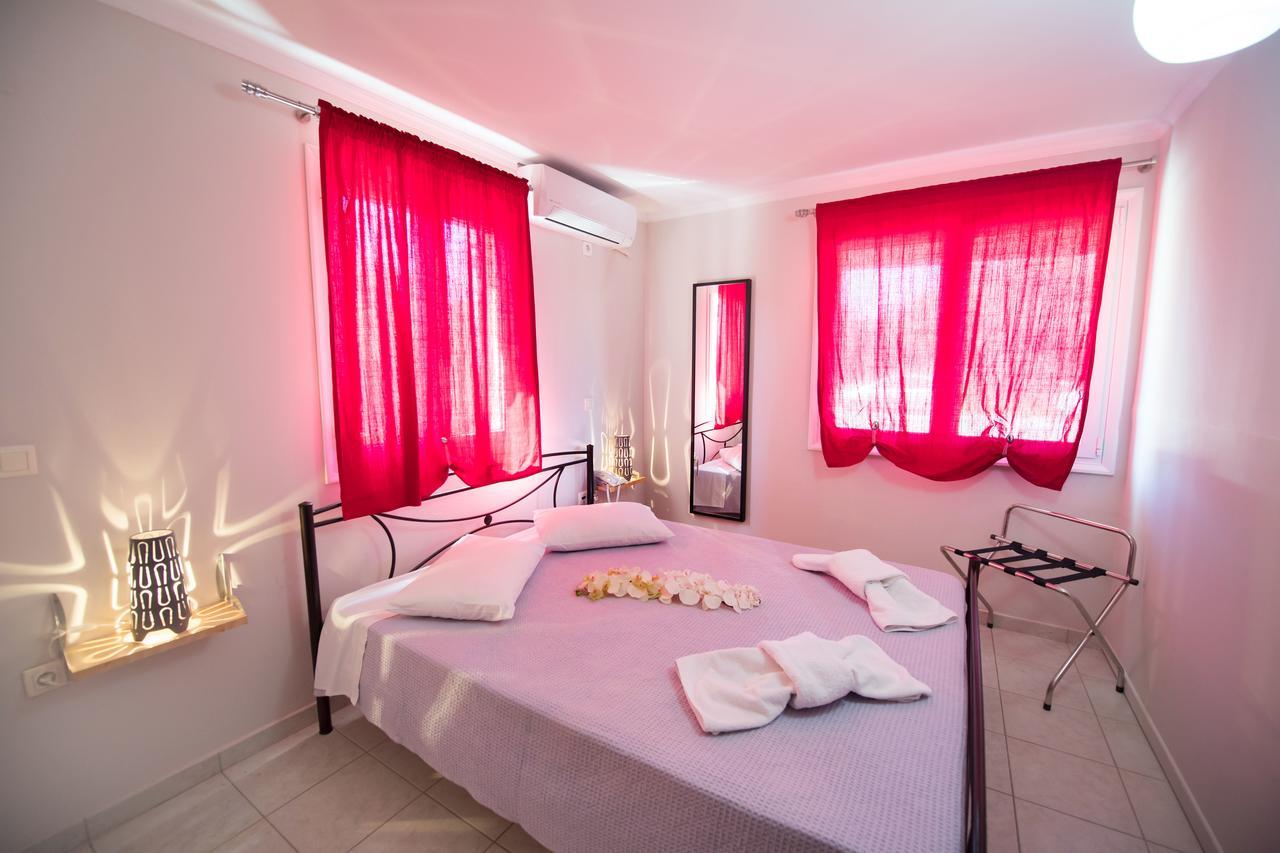 Alexandros Apartment Lefkada City Bagian luar foto