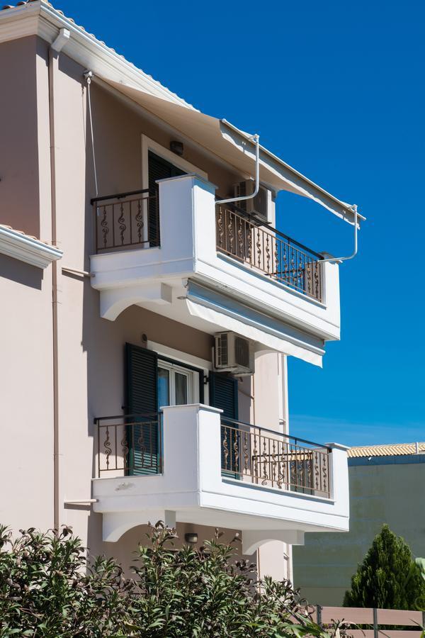 Alexandros Apartment Lefkada City Bagian luar foto