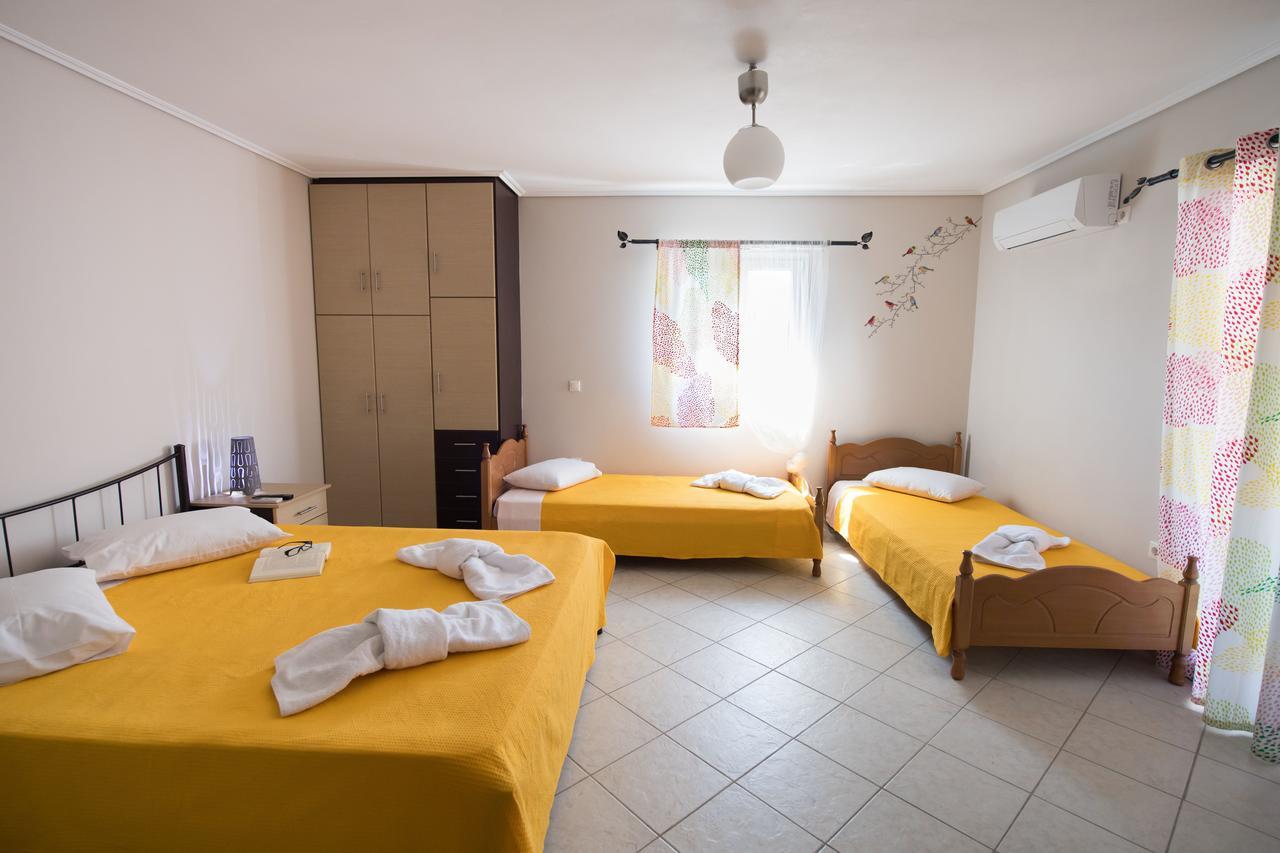 Alexandros Apartment Lefkada City Bagian luar foto