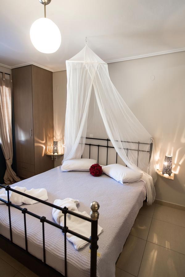 Alexandros Apartment Lefkada City Bagian luar foto