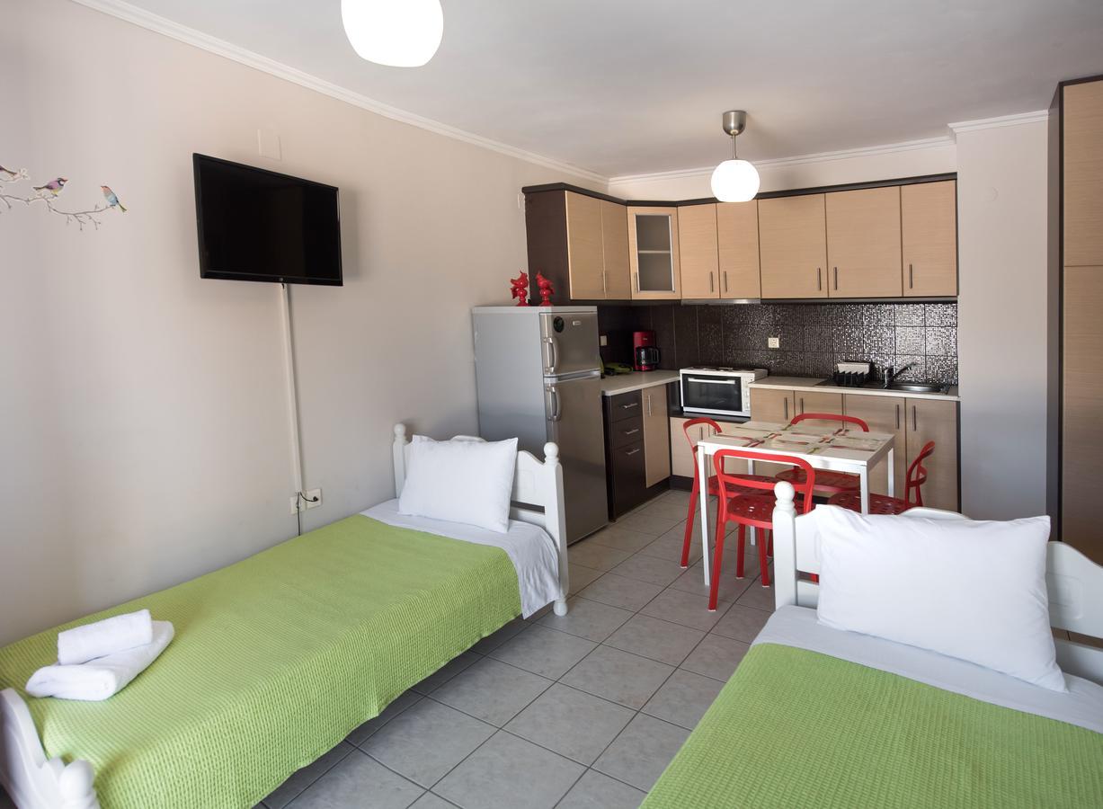 Alexandros Apartment Lefkada City Bagian luar foto