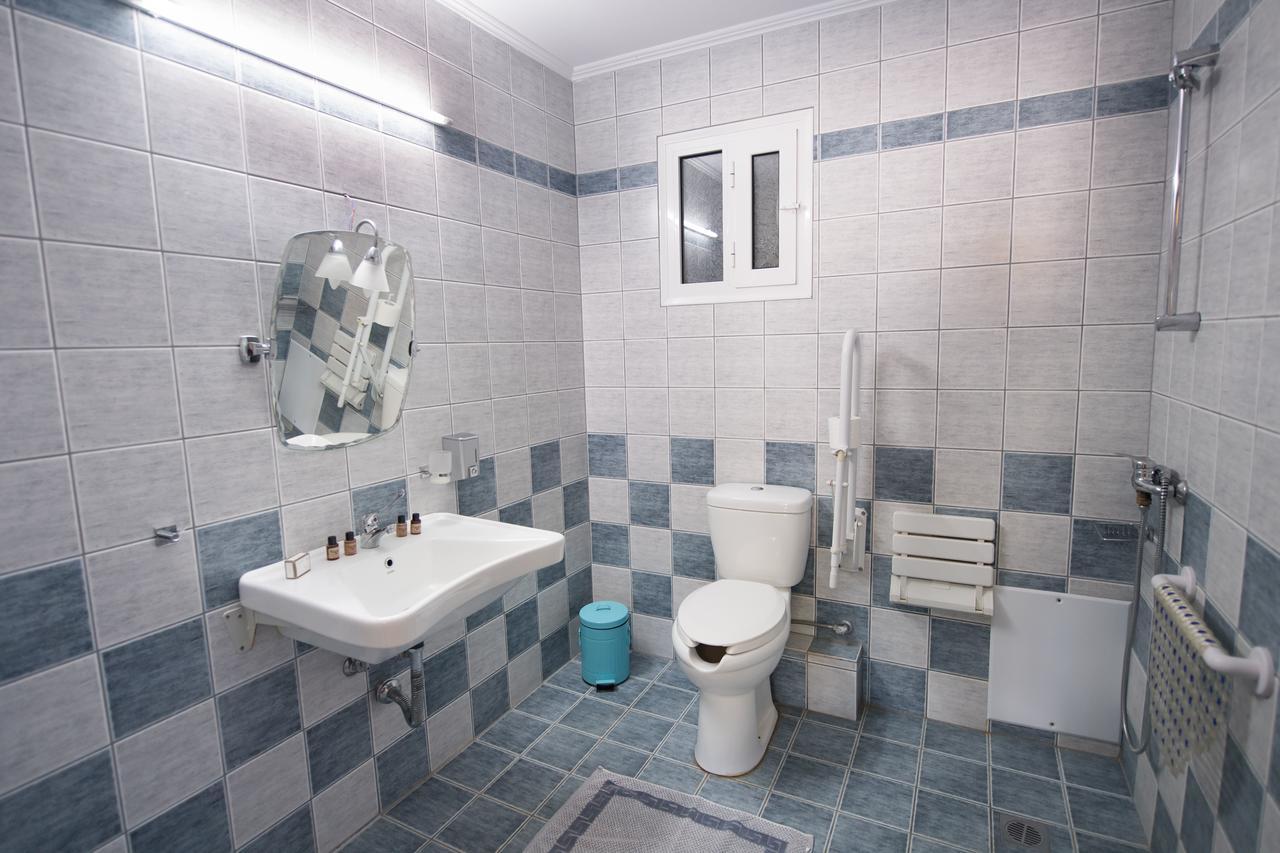 Alexandros Apartment Lefkada City Bagian luar foto