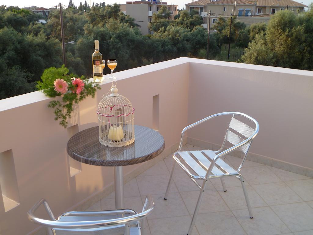 Alexandros Apartment Lefkada City Ruang foto