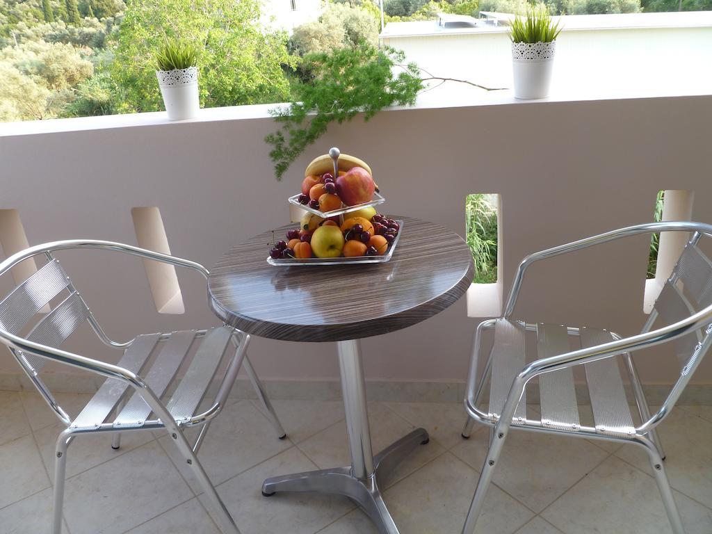 Alexandros Apartment Lefkada City Ruang foto